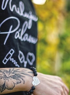 NÁRAMEK MILUJU PÁLAVU