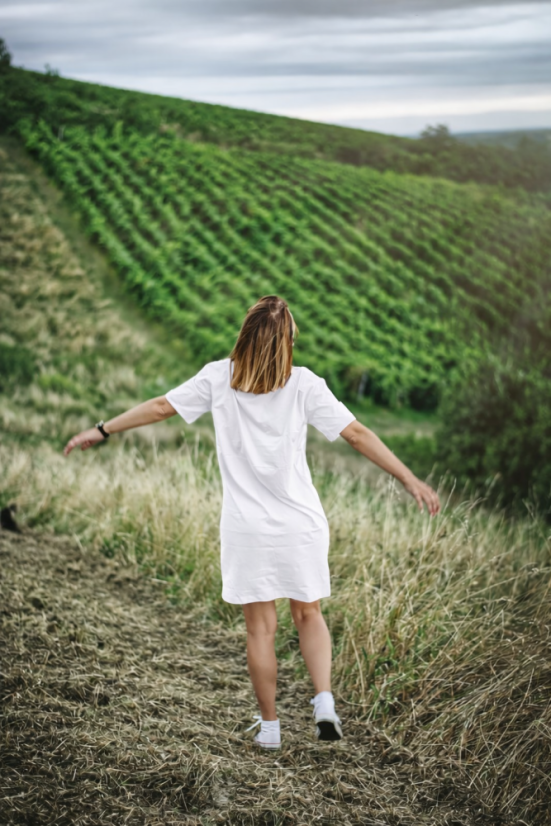 ŠATY MILUJU PÁLAVU - Velikost: XL