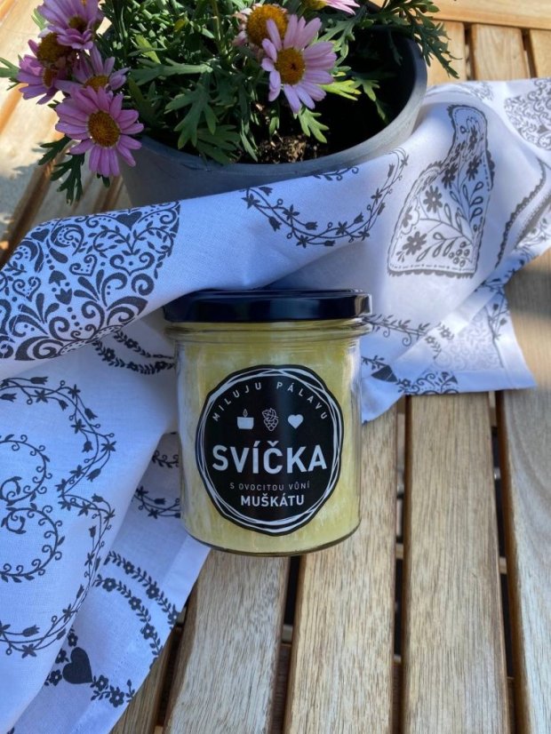 SVÍČKA MUŠKÁT