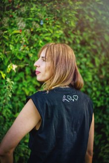 ČERNÝ UNISEX NÁTĚLNÍK IKONY