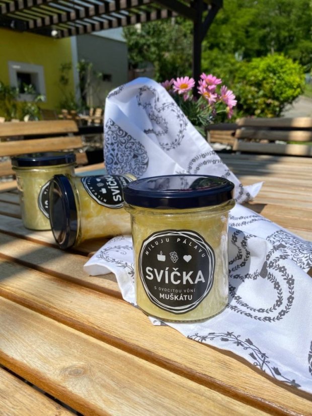 SVÍČKA MUŠKÁT