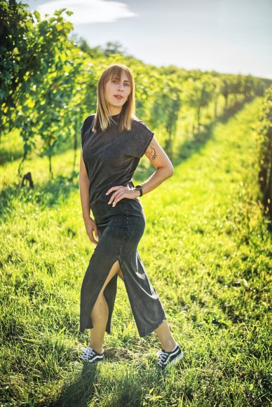 DÁMSKÉ ŠATY IKONY - Velikost: S